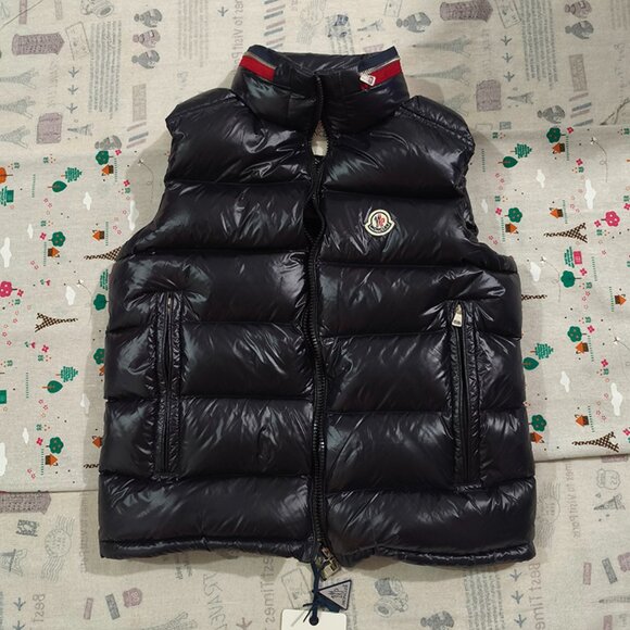 Moncler Jackets & Blazers - Moncler Shiny Lightweight Casual Warm Down Vest
